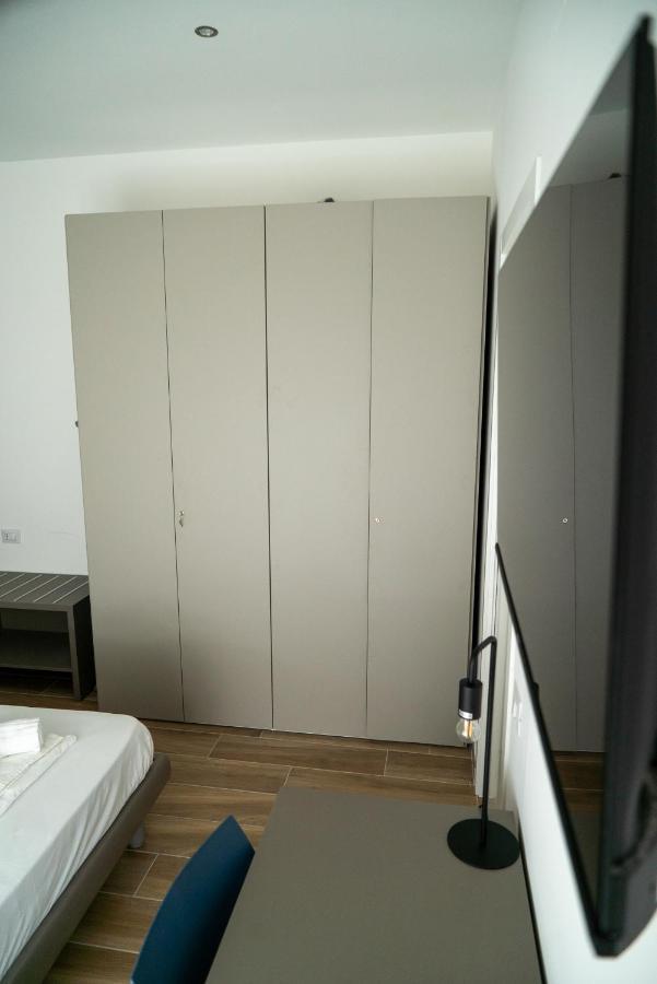 Salerno Center Suites Экстерьер фото