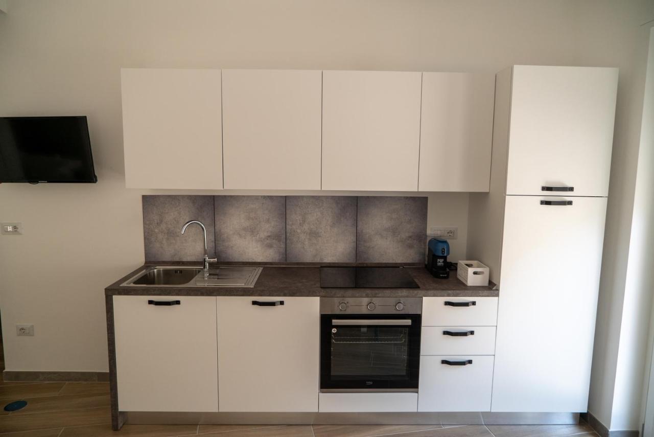 Salerno Center Suites Экстерьер фото