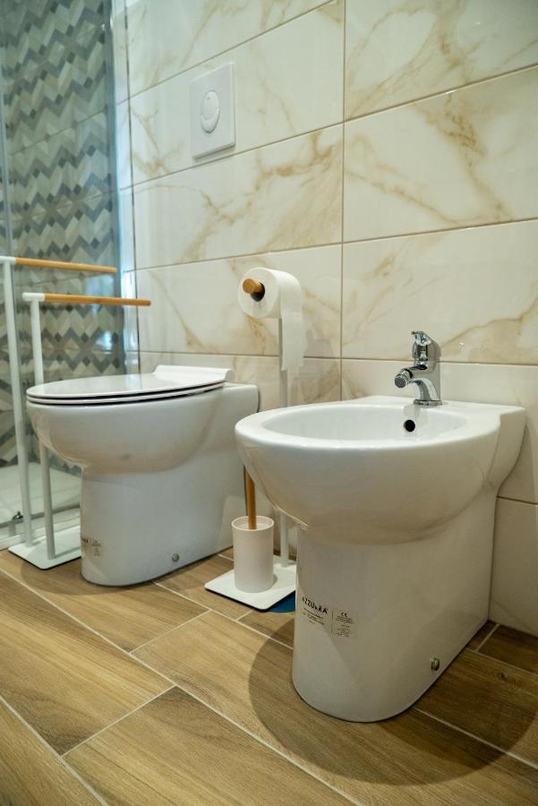 Salerno Center Suites Экстерьер фото